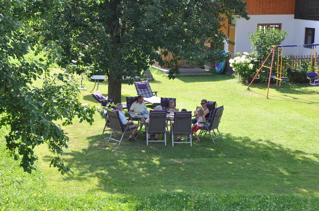 Apart Ehstandhof Uderns Exterior photo